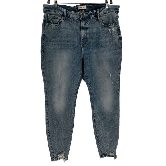 Lane Bryant Denim - Lane Bryant FLEX MAGIC WAISTBAND SIGNATURE FIT HIGH-RISE PULL ON JEGGING Size 22